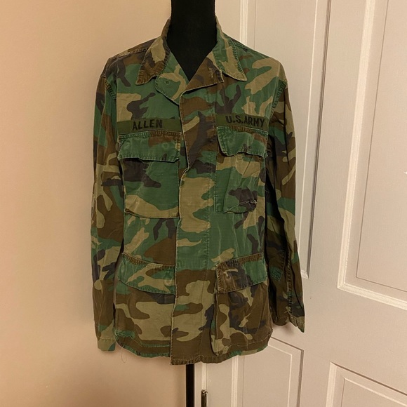 Military camo jacket - Picture 1 of 10